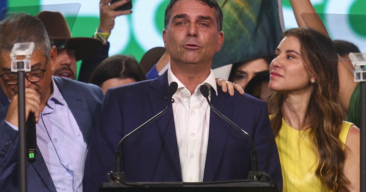 Flávio Bolsonaro apresenta programa com reforma do Judiciário como prioridade