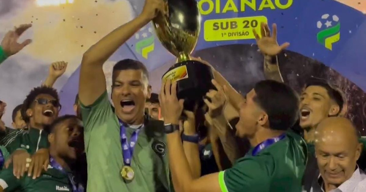 Goiás promove três campeões do Sub-20 ao elenco profissional