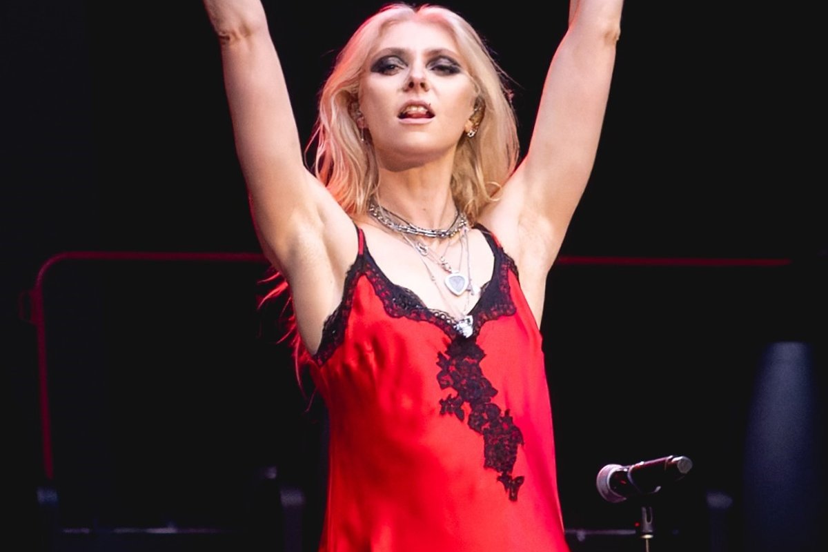 Taylor Momsen Sofre Acidente com Aranha