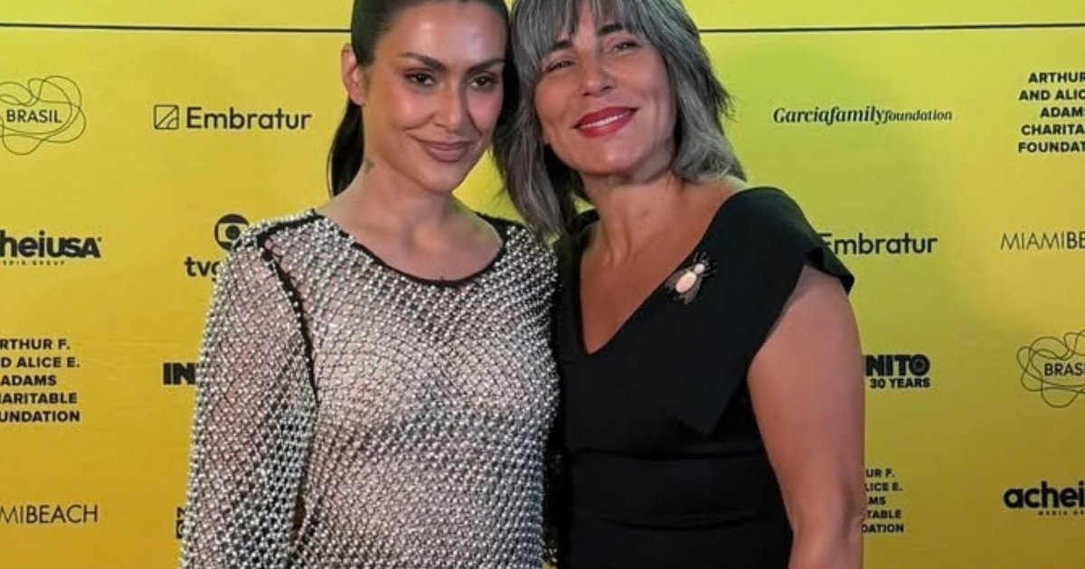 Cleo elogia Glória Pires em estreia de 'Se Eu Fosse Você 3'