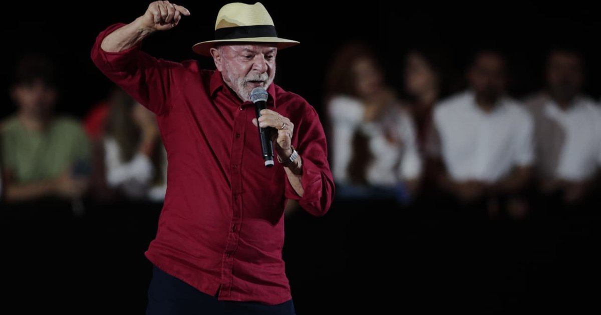 Lula diz que extrema-direita não volta a governar enquanto ele viver
