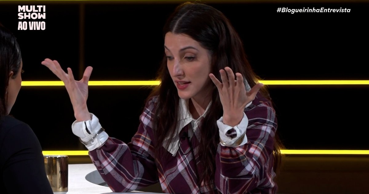 Clarice Falcão revela reação da mãe ao assumir bissexualidade: 'Roubou meu momento'