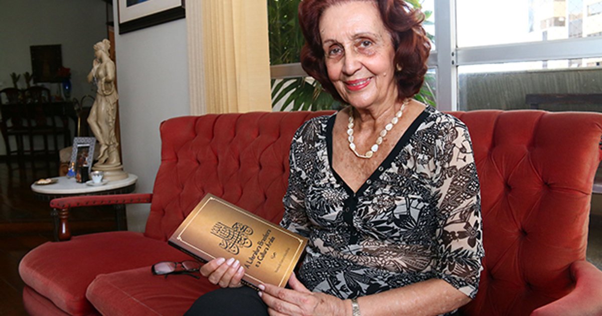 Moema de Castro Olival: a voz feminina que desafiou o silêncio da literatura goiana