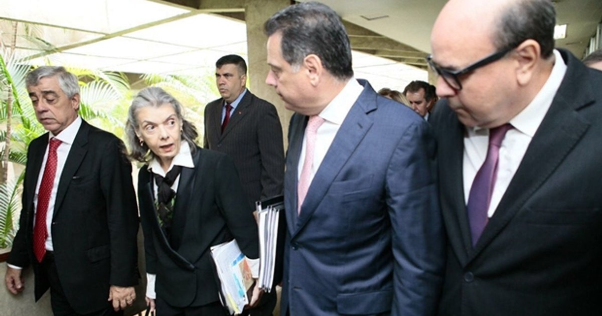 Marconi Perillo avalia Benedito Torres para vice na chapa ao governo de Goiás