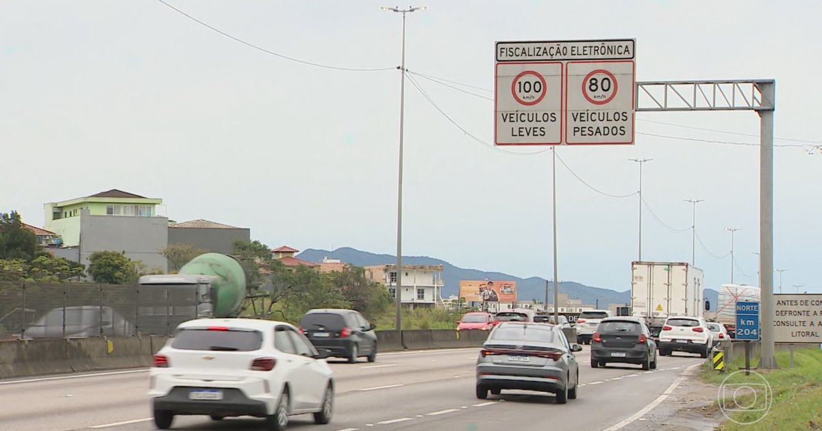 Radar em rodovia federal flagra mais de 800 multas por hora por excesso de velocidade