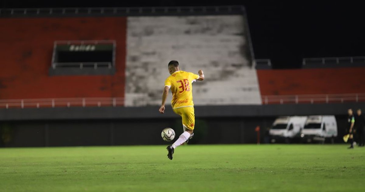 CRB empata com Goiás na estreia de Fábio Mathias na Copa do Brasil