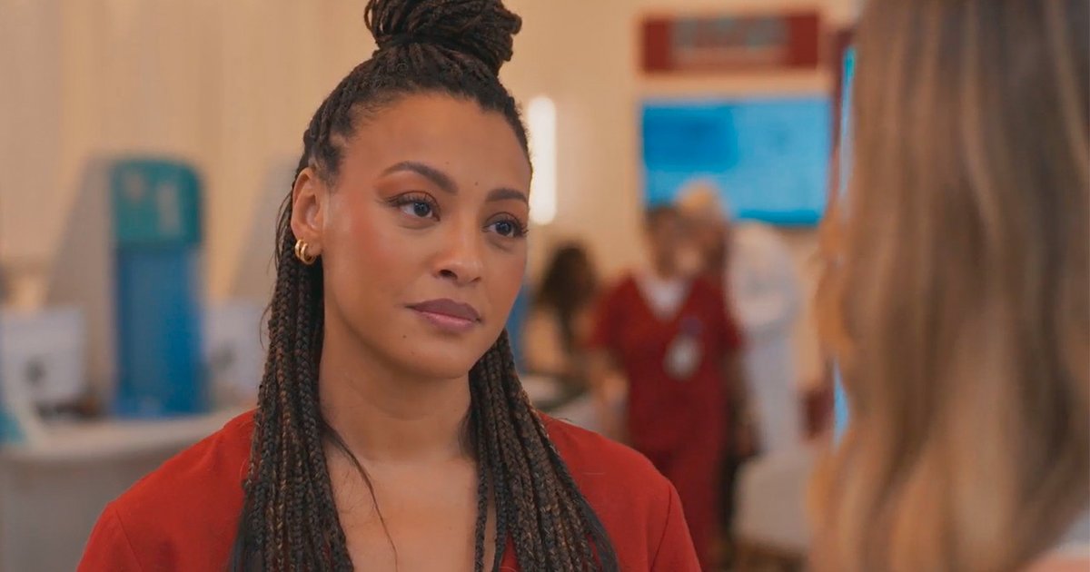 Bela confronta Vanessa por contratação de Peixe no hospital em 'Por Você'