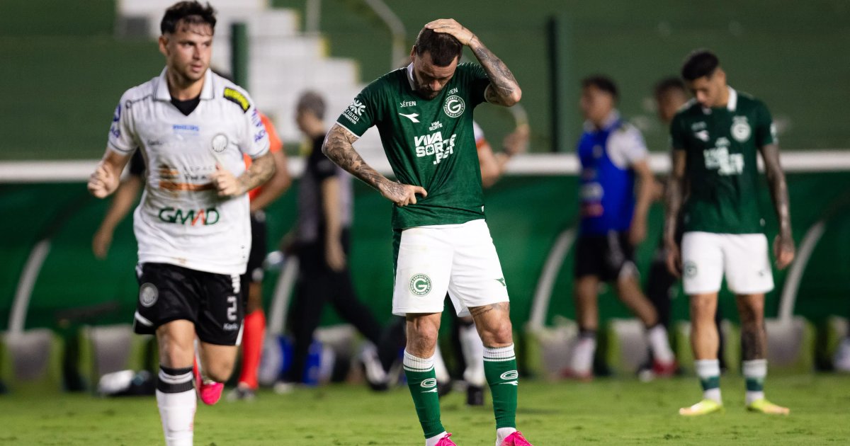 Goiás termina primeiro turno da Série B em sétimo com 29 pontos