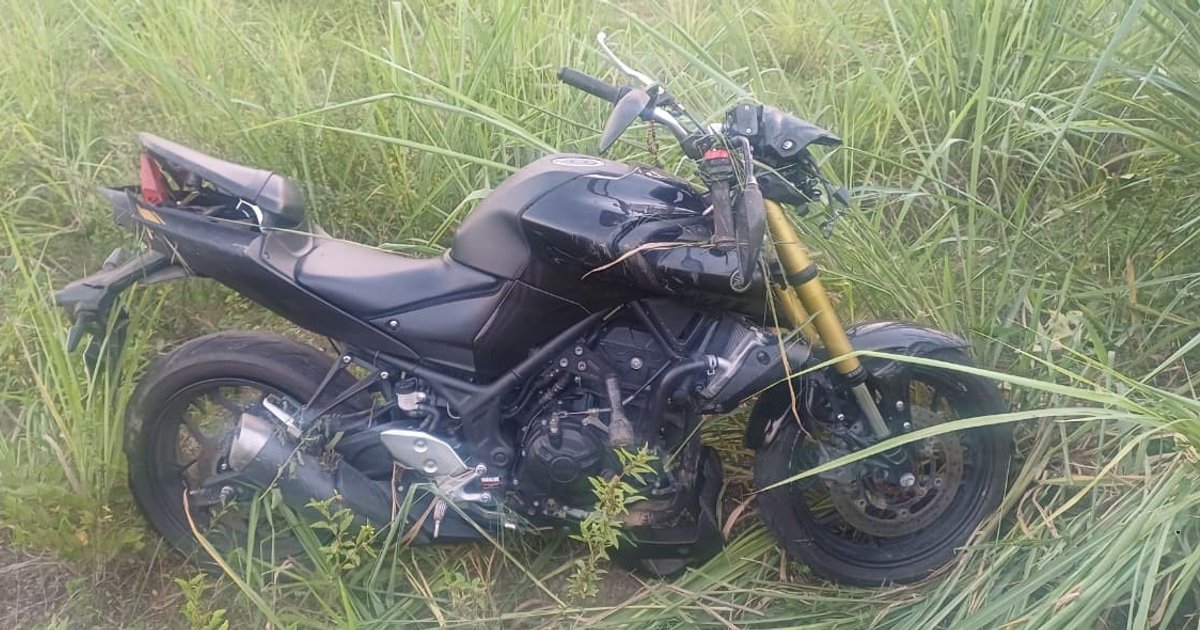 Motociclista fica ferido após queda na Via Dutra, em Resende