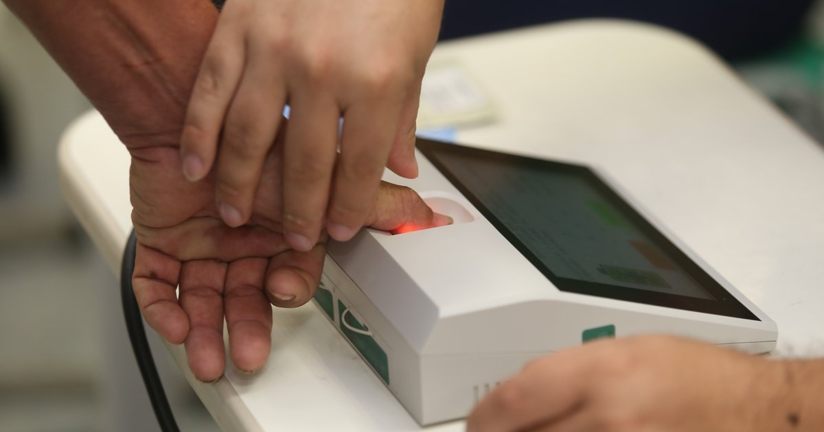 Eleitor sem biometria pode votar, confirma TSE às vésperas de 2026