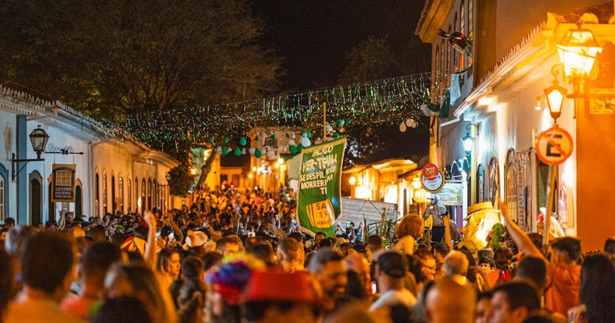 Feriado de Tiradentes: Saiba o que Abre e Fecha em Goiás