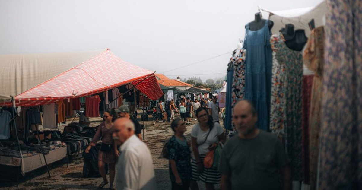 Feira de brechós reúne mais de 10 mil peças a partir de R$ 3 neste sábado em Goiânia