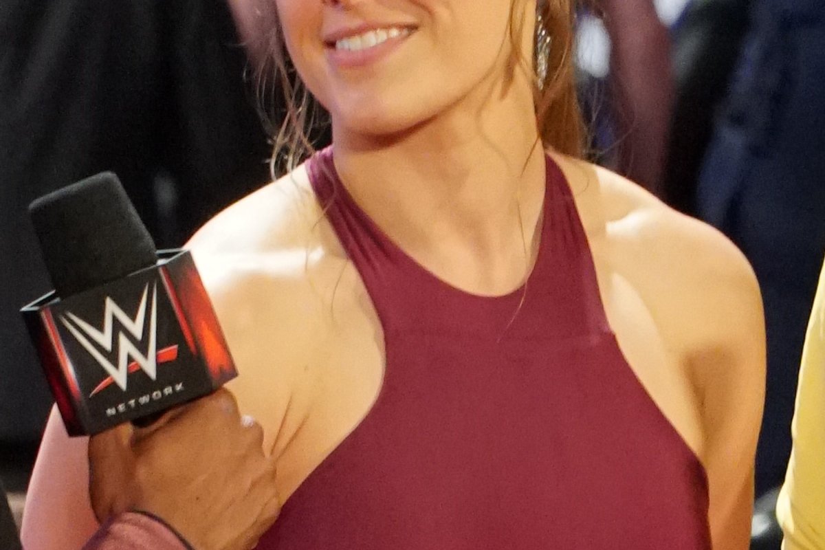 Ronda Rousey Anuncia Retorno ao MMA