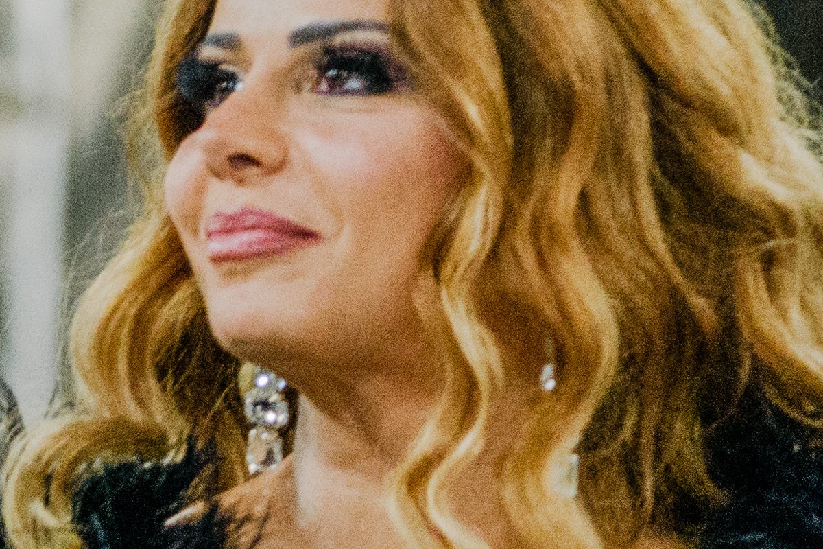 Belo e Viviane Araújo Beijam em 'Três Graças'