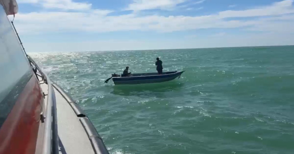 Pescadores são resgatados após 5 horas à deriva no ES; risco se repete em represas de Goiás