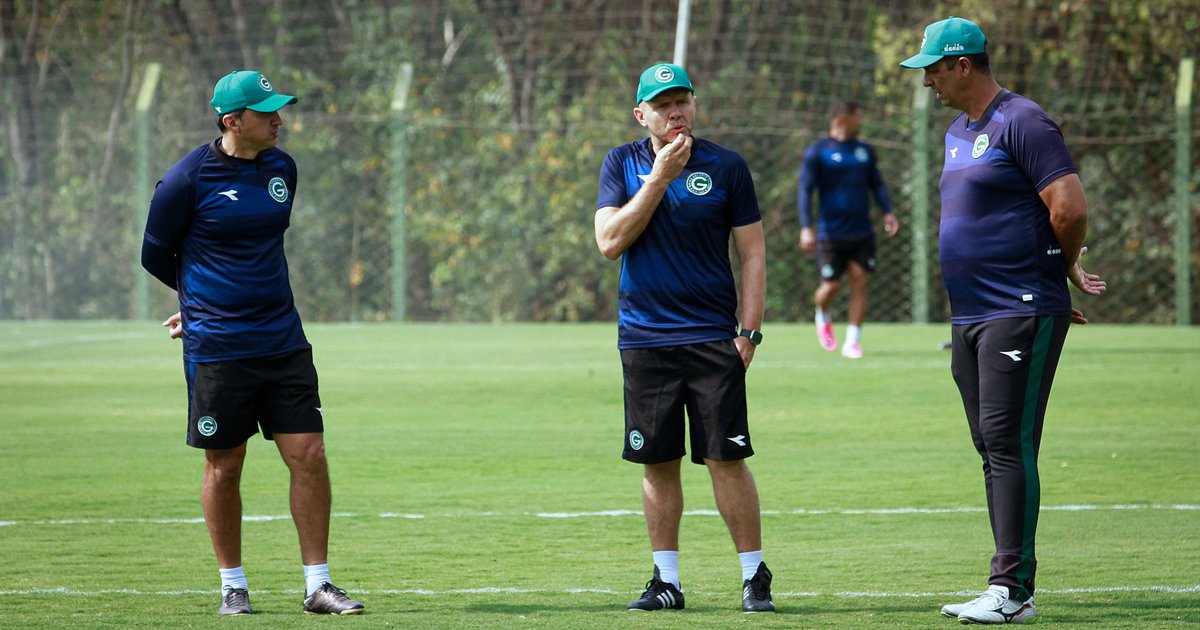 Goiás vira sobre Botafogo-SP e mantém viva esperança de acesso na Série B