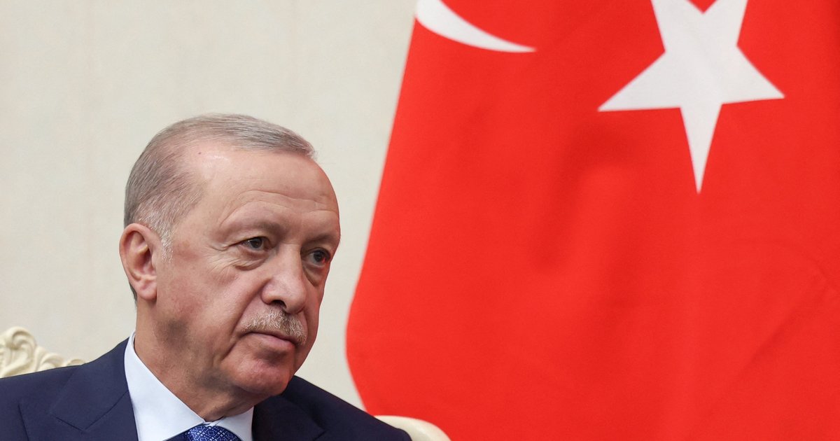 Erdogan anuncia candidatura em eleição antecipada e contorna limite de mandatos na Turquia