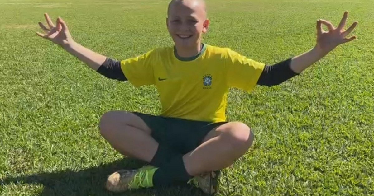 Mini Haaland de Jaú torce pelo Brasil contra a Noruega na Copa