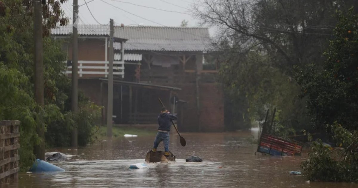 Chuvas no Rio Grande do Sul deixam mais de mil pessoas fora de casa e atingem quase 170 cidades