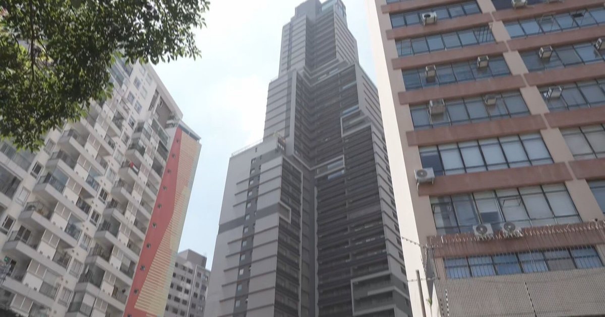 Limpador de janelas morre ao cair do 42º andar de prédio no centro de São Paulo