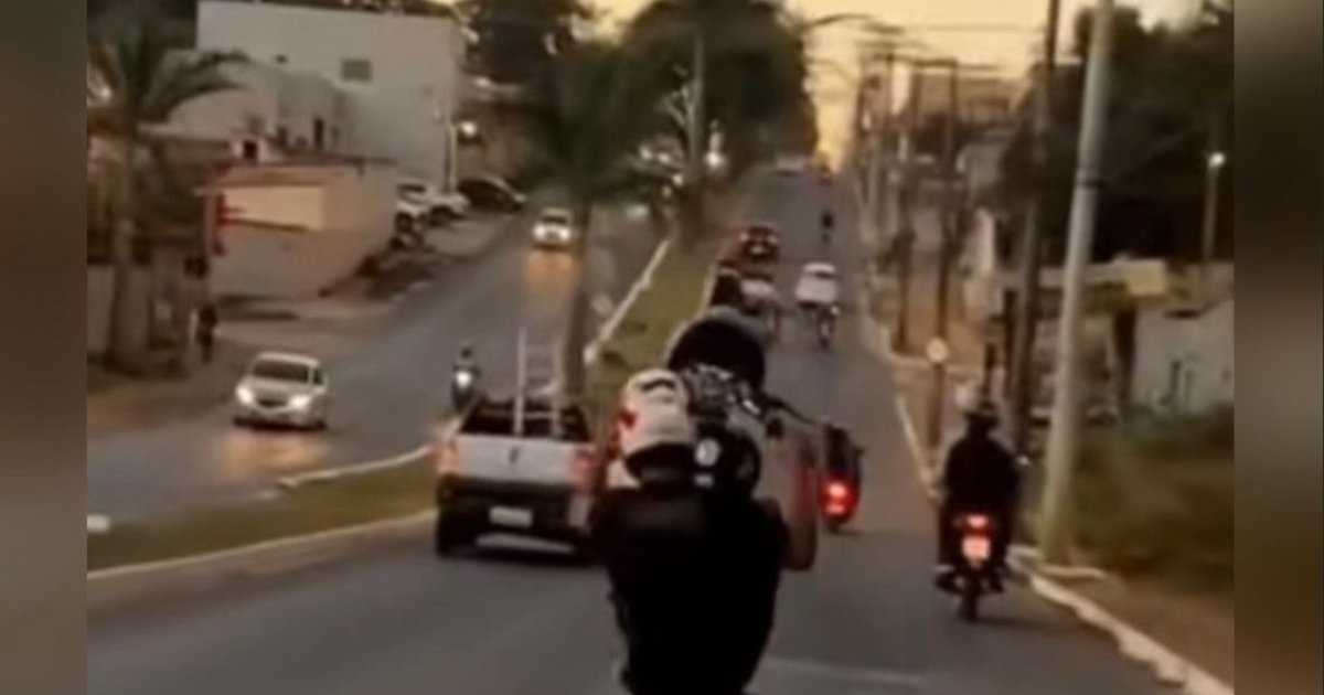 Polícia faz operação contra 'grau' de motociclistas em Aparecida de Goiânia