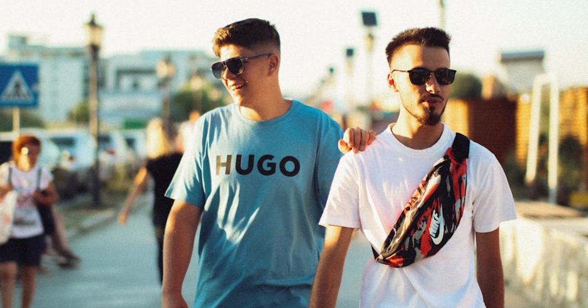 Hugo e Guilherme lotam show em Goiânia