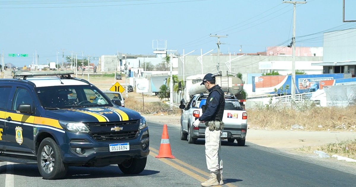Acidente na BR-361 deixa um morto e dois feridos no Sertão da Paraíba
