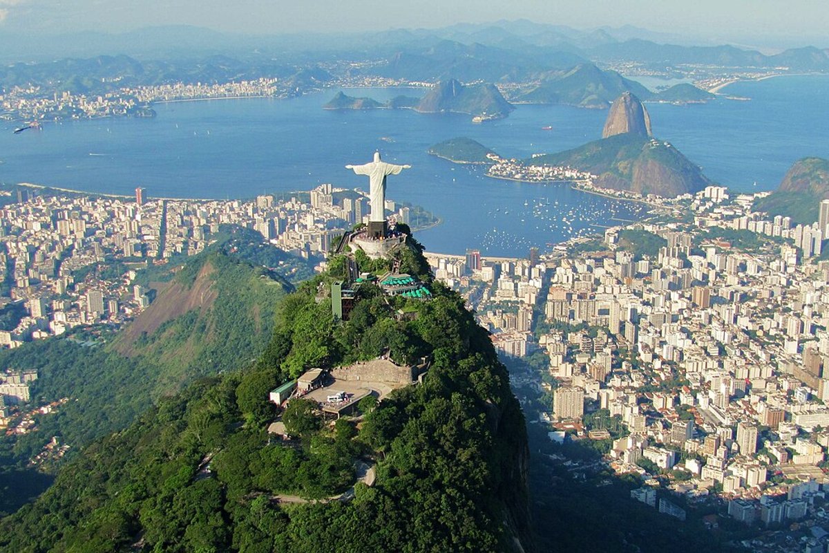 Turista britânica é cobrada R$ 10 mil por churrasquinho no Rio
