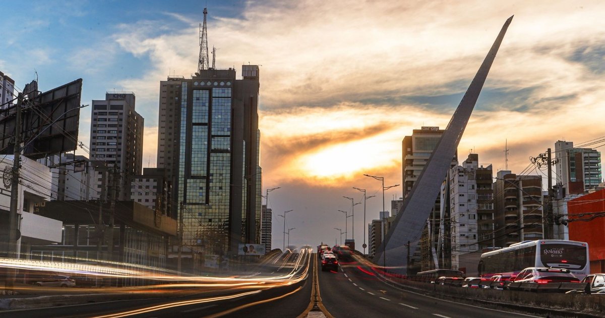 Goiânia completa 93 anos com economia voltada à indústria e imóveis