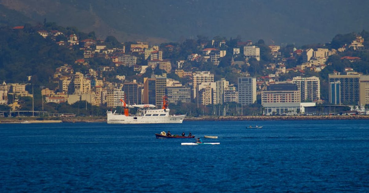 Tensão no Vidigal: 200 turistas retidos