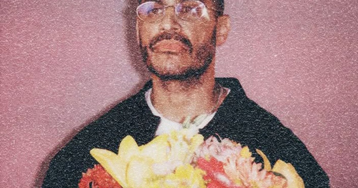 Criolo inicia turnê comemorativa de 15 anos do álbum 'Nó na orelha' com show no Coala