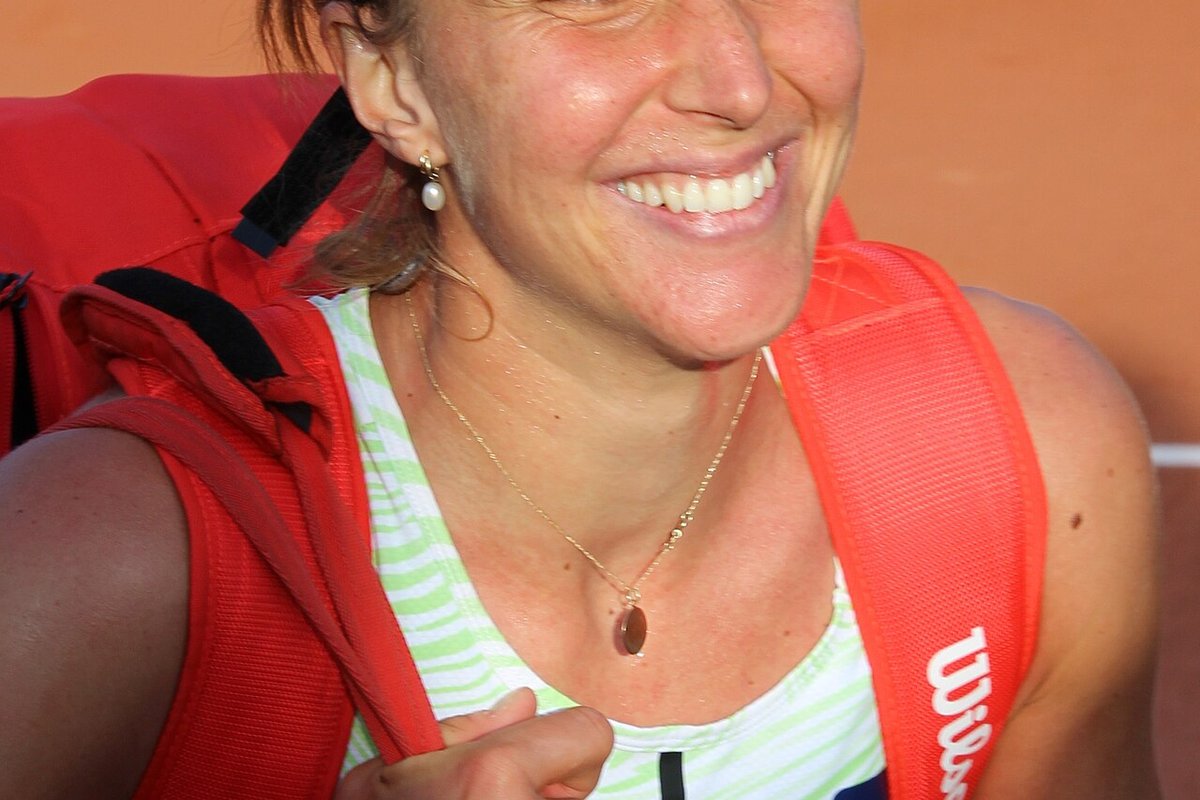 Bia Haddad é eliminada no WTA de Oeiras