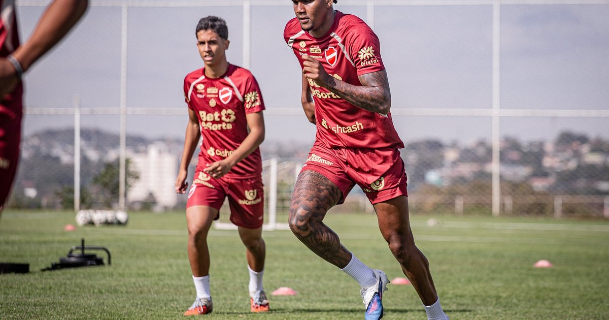 Vila Nova segue sem sofrer gol e defesa se firma como trunfo para acesso à Série A