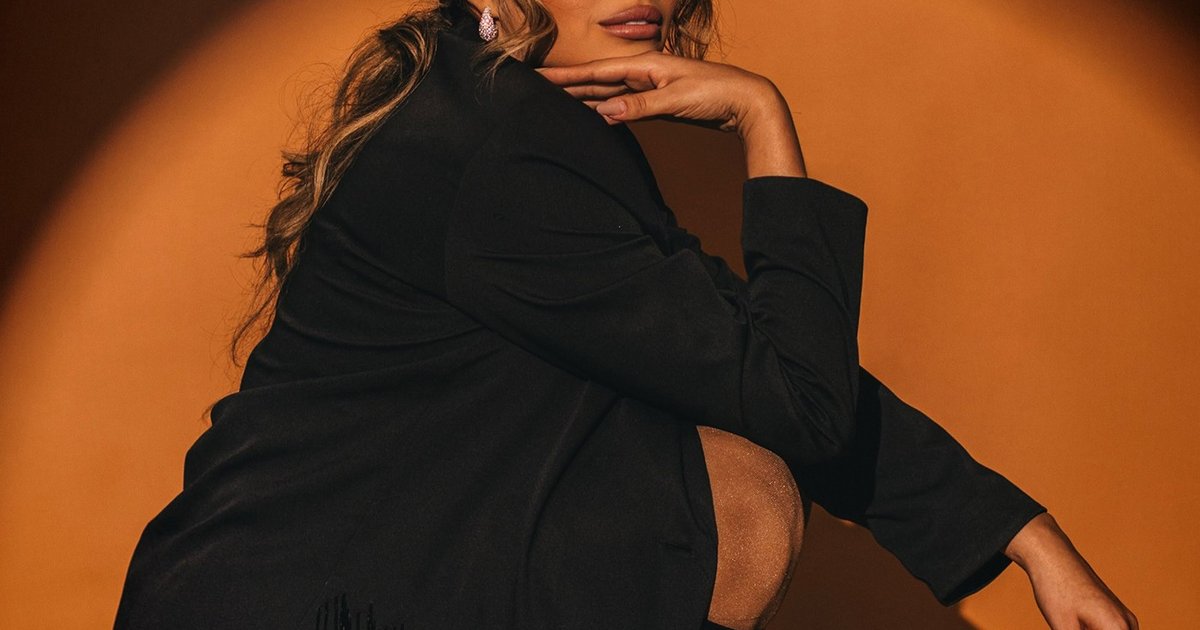 Filha de Joelma, Natália Sarraff lança álbum de estreia 'Fases' com 12 faixas