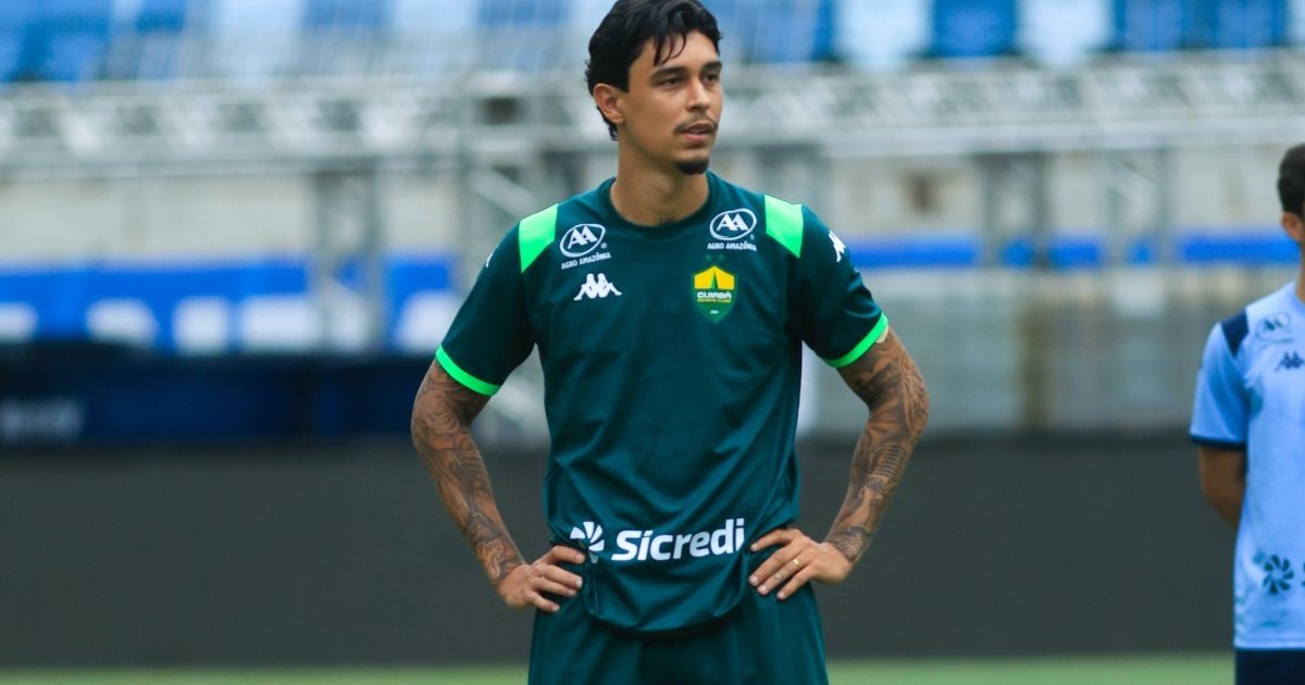 Cuiabá confirma retorno de Vitor Mendes para duelo contra o Vila Nova