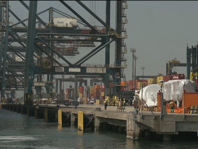 Brasil luta contra tarifas de Trump; café, mel e pescado correm para escapar de novas taxas