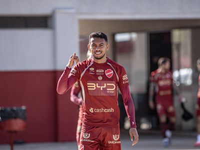Vila Nova recebe Juventude com volta de Dudu em jogo decisivo pelo G-2 da Série B