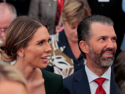 Filho de Trump confirma festas de casamento pagas por oligarca russo