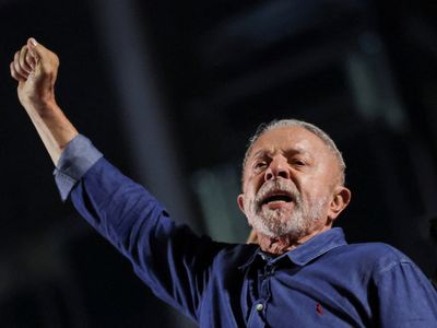 Lula inicia 4º mandato com Congresso hostil, STF rachado e promessa de ajuste fiscal