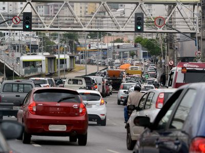 Minas envia à ALMG proposta de redução de IPVA de até 75%