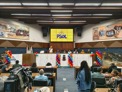 PSOL e Rede oficializam Áurea Carolina ao Senado e confirmam chapa federal