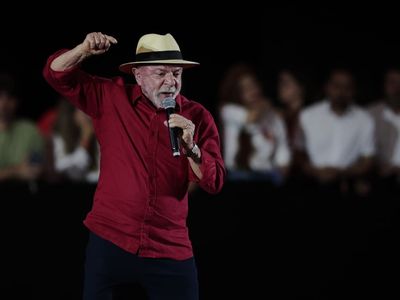 Lula diz que extrema-direita não volta a governar enquanto ele viver