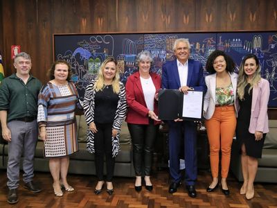 UFG e governo de Goiás ajustam convênio cultural para 2026