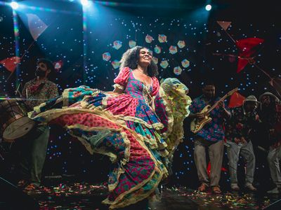 Mariene de Castro estreia 'Cantadeira' no Circo Voador antes de lançar álbum gravado na Bahia