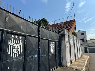 Justiça de SP bloqueia R$ 562 mil do União Barbarense por dívida de IPTU