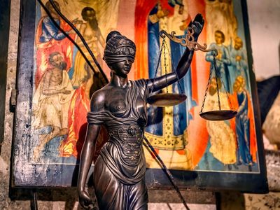 Vandalismo em estátua de Jesus no Líbano gera revolta