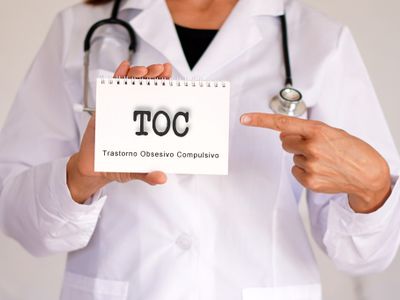 TOC: Transtorno afeta milhões e terapias oferecem esperança