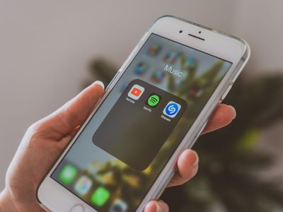 Apple libera distribuição de apps fora da App Store no Brasil