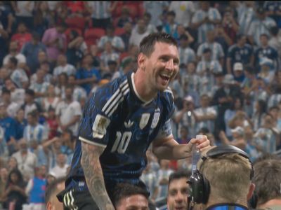 Lionel Messi, o gênio do futebol, leva Argentina à final da Copa do Mundo