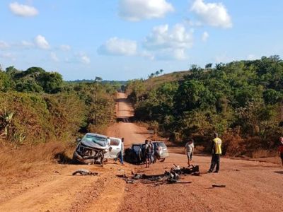 Colisão frontal na BR-156 deixa um morto e seis feridos no Amapá